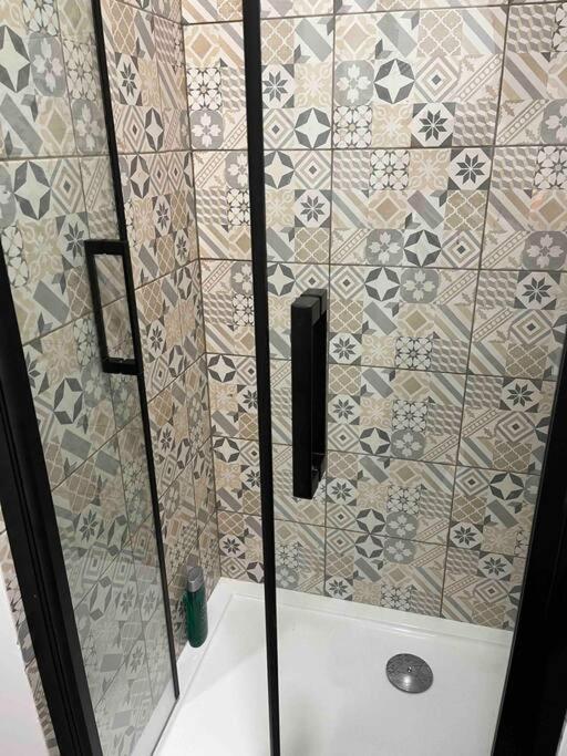 Le Petit Rochambeau Apartment *